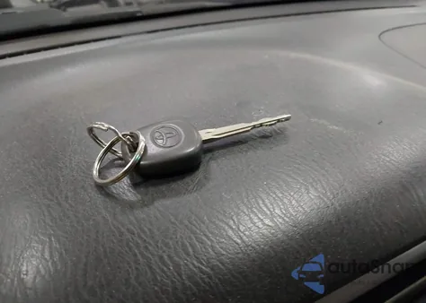 2006 Toyota Highlander Hybrid V6 from USA, damaged, VIN JTEEW21A460029156